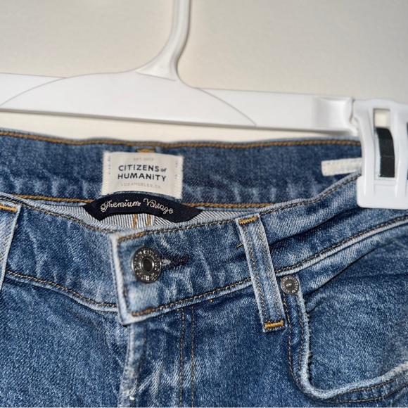Citizens of Humanity Daphne Crop Medium Wash Distressed High Waist Jeans 27 - Picture 7 of 11